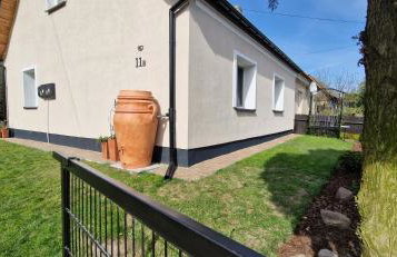 Dom nad rzeką Legą - Foto 13