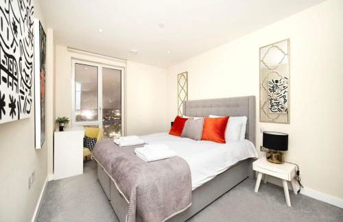 Stunning 2BR Apt Bromley Views Terrace - Foto 10