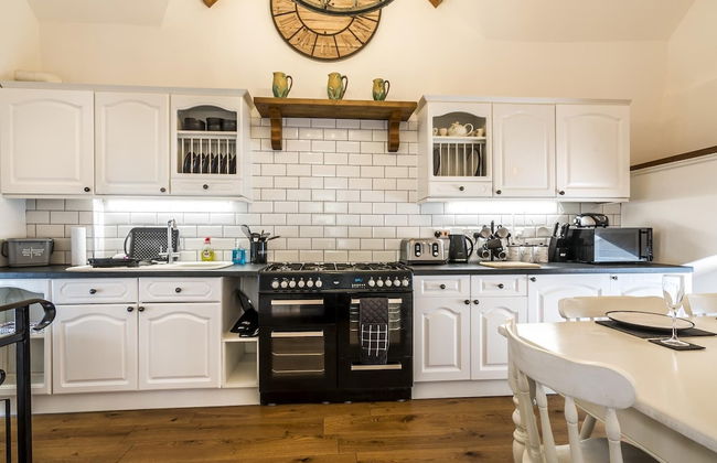 The Coach House - 3 Bedroom - Penally - Tenby - Photo 12