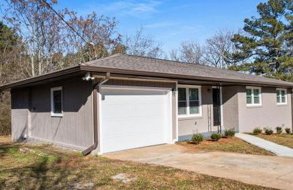 Sleek 3 BR home with self check in Private! - Foto 9