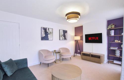 Comfy & Stylish 3 Bed House with Off Street Parking, Netflix and Wi-Fi - Foto 7