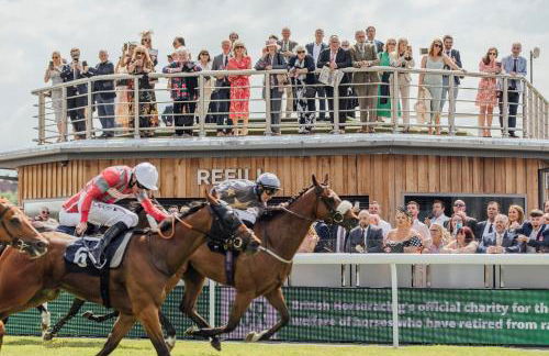 *NEW* Little Pyecroft House, Chester - Photo 65