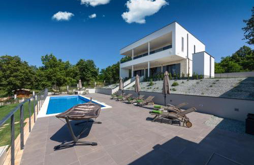 Villa Althea for 8 persons near Labin with 35 m2 heated pool, kids playground & large garden - Foto 9