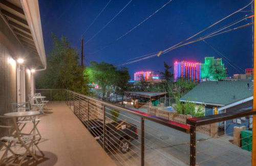 Stunning View! UNR-Groups-Deck-Reno-Minerva House - Foto 55