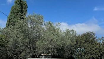 Villa with Private Pool near the Beach and Pula - Photo 2