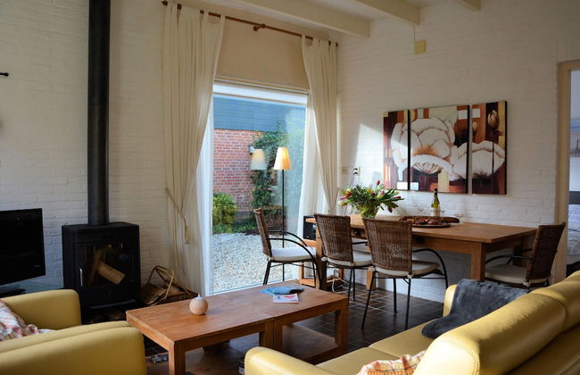 Lovely Family House on Edge of Park near Lake & Sea - Foto 12