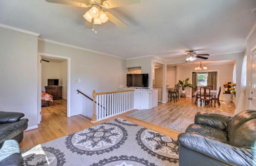 Convenient Jacksonville Home with Yard and Patio! - Foto 8