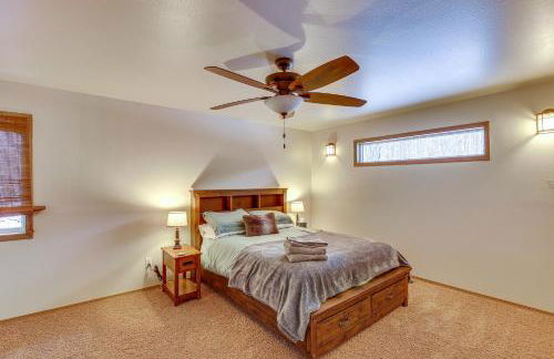 Wasilla Spruce Moose Cabin Lakefront and Hot Tub! - Foto 11