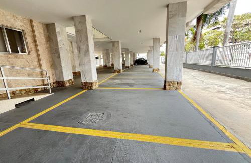 Praia do Forte com 2 Quartos, Ar condicionado, Garagem e Wifi Próximo ao Centro - Foto 17