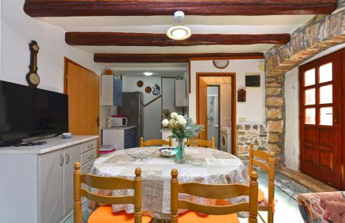 Charming Home With Pool in Barbariga - Photo 14