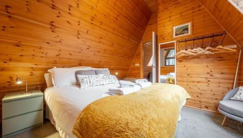 Woodpecker - Photo 4