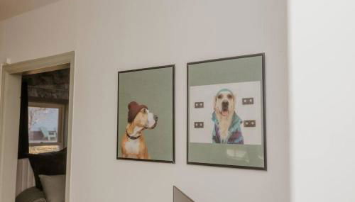 Walk to Cafe & Mall, One Mile to Dordt, Dog Theme - Foto 2