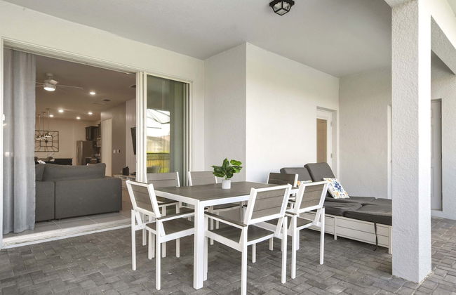 Relax in Style Pool, Resort Amenities, Near Disney - Foto 43