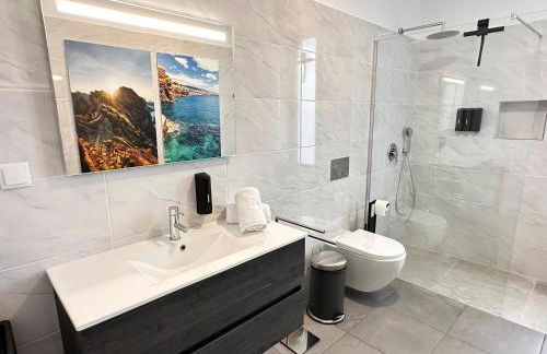 The Vibe Madeira Apartment 2 - Photo 16