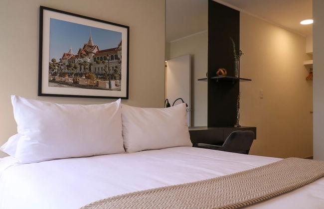 w Spectacular 2BR in the Heart of Miraflores - Photo 21