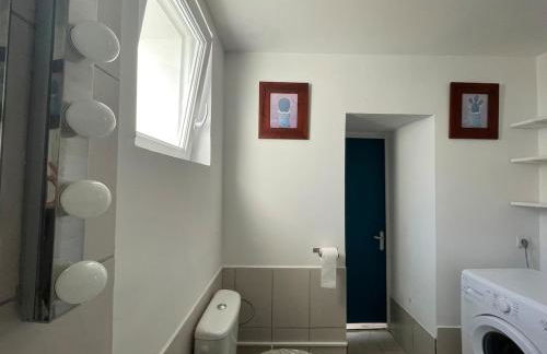 Chez moon Joli appartement rénové proche centre et parking privé - Foto 39