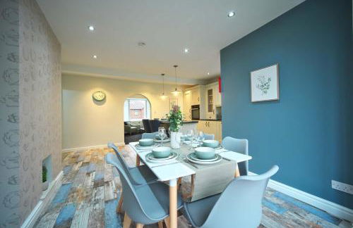 Luxury Bungalow, 3 bedrooms, 5 beds, sleeps 8, transport links, parking, Wi-Fi - Foto 7