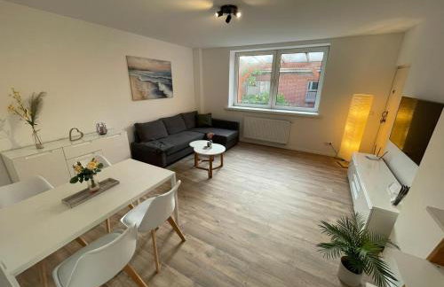 FEDDERSEN LIVING Kernsanierte Ferienwohnungen - Gemütlich - Netflix - Voll ausgestattet - zentral - Foto 8