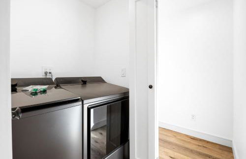 Platinum Suite LA - Photo 22