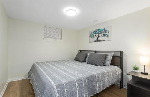 Beautiful Overland Park 3 King Bed Modern Getaway - Foto 10