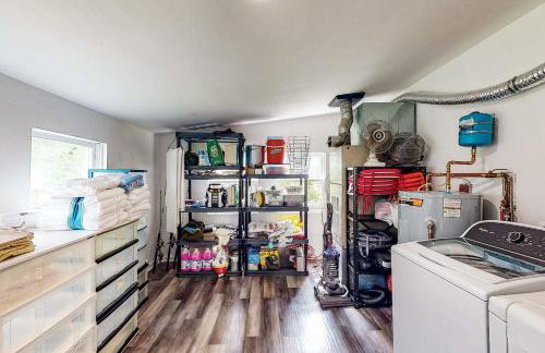 Steps to Chesapeake Bay! Callaway Drive Retreat - Foto 28