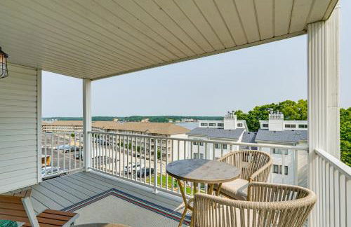 Pool Access and Lake Views Osage Beach Family Gem - Photo 3