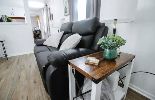 Central Location with In Home Washer and Dryer - Foto 10