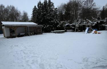 Modernes Haus mit Whirpool, Sauna, Kamin & Piano - Foto 25