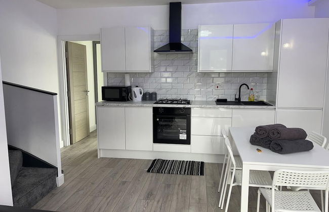 Apartment - Sleeps up to 5 & On-street Parking - Foto 6