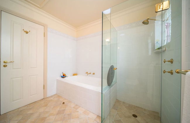 Glenelg Beach Stylish 2 Story Townhouse Sea View - Foto 17