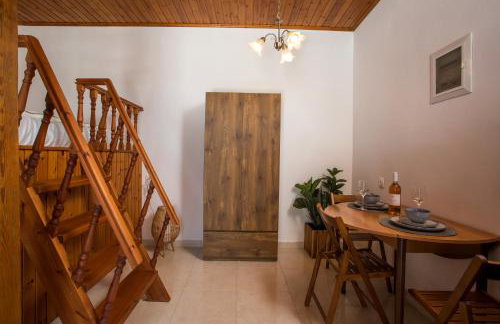 Rhodes VistaPeak Retreat - Photo 10