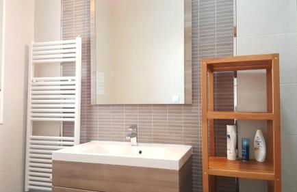 VILLA con piscina privada, a 35 km de las playas, vistas a la montaña, WIFI - Foto 26