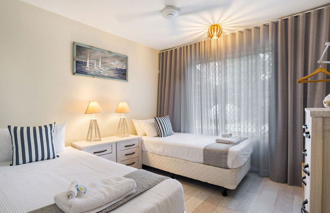 Tropical Unit with Private Fenced Garden Close to The Beach 3 - Foto 2