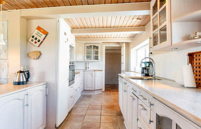 5 Person Holiday Home in Karby - Foto 6