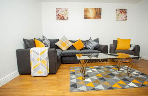 Somerset Place - Photo 1