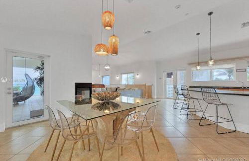 3-BR space in charming Hollywood - Foto 2
