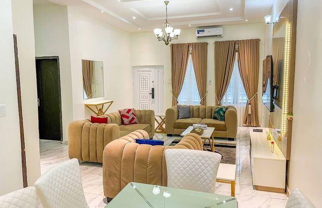 4 Bedroom Luxury Entire Apartment With Wifi - Foto 10