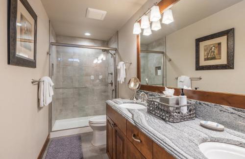 Family Home, Hot Tub, Suncadia Pool Access - Photo 15