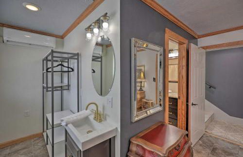 Regal River Retreat in the Heart of Yankton! - Foto 9