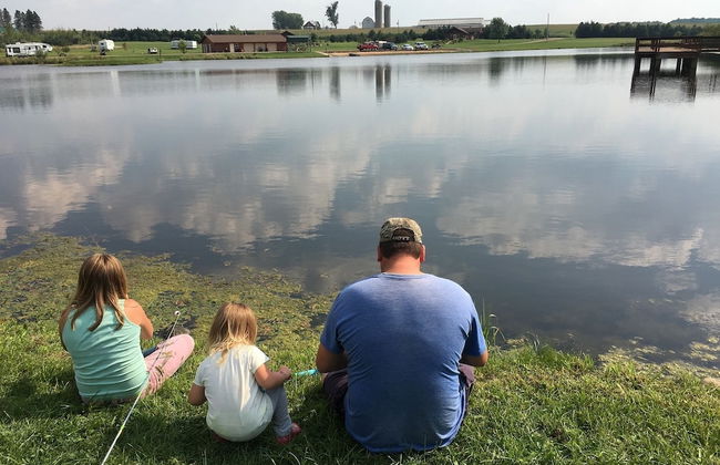 Sunset Pines Resort - Photo 17