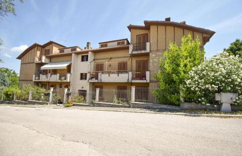 Stunning Apartment In Monteleone Sabino With Wifi - Foto 1