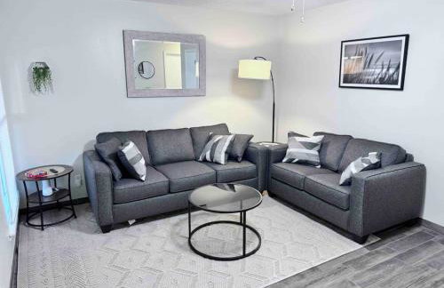 I-95 and Tanger Outlets. Pet Yes - Photo 1