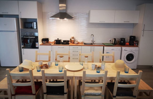 "room in Guest Room - Luxury Stay For 4 - Caparica Posthel" - Foto 3