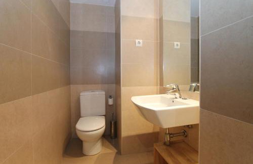 Apartamentos Adelfas - Photo 36