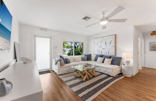 Stunning Tropical Heated Pool House Near The Beach - Foto 39