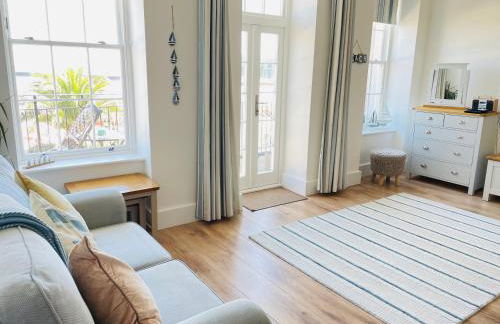 Beachfront with balcony 1st Floor apartment "The Beaches" - Photo 19