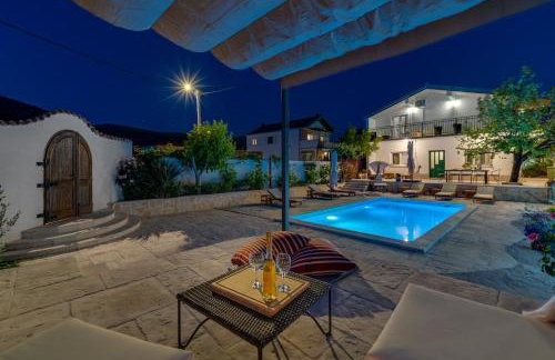 Villa Little Paradise with a private pool, 4 bedrooms, 2 living areas, 3km from the beach in Marina - Foto 32