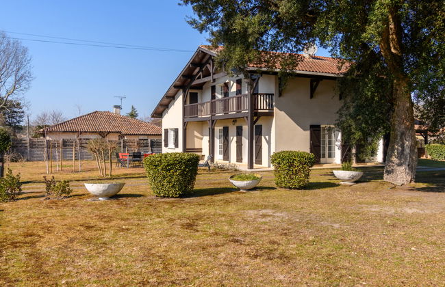 4 bedroom House in Lit-et-Mixe with garden and terrace - Photo 24