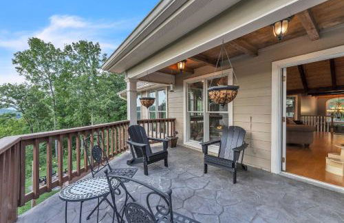 The Retreat at Wildwood - Hot Tub Theater & Deck - Foto 42