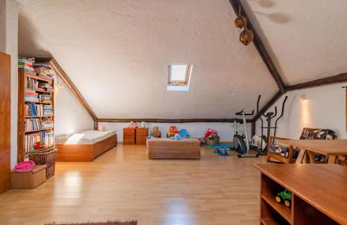 Casa com Piscina Privada em Palmela - Jardim & Estacionamento - Foto 31